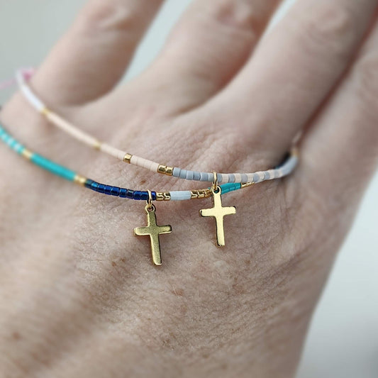 Pulsera cruz